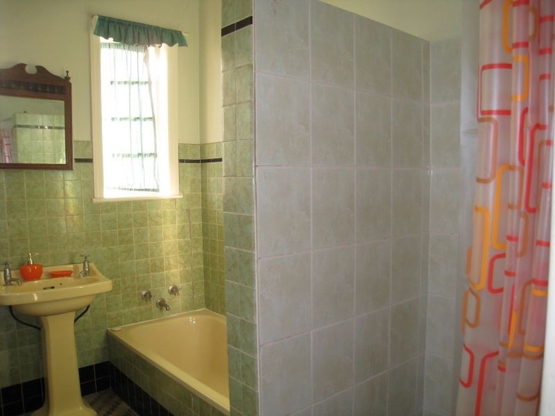 126 Hamilton Road, Wavell Heights QLD 4012