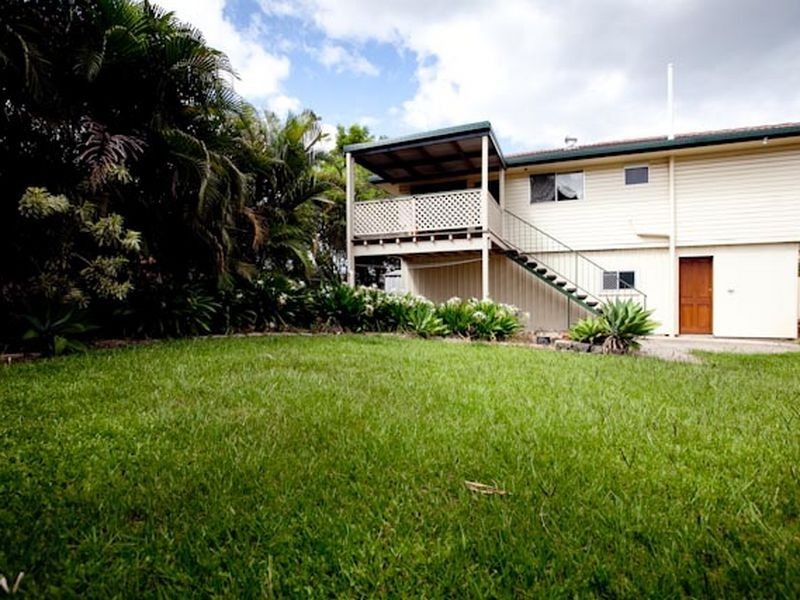 4 Old Northern Road, Albany Creek QLD 4035
