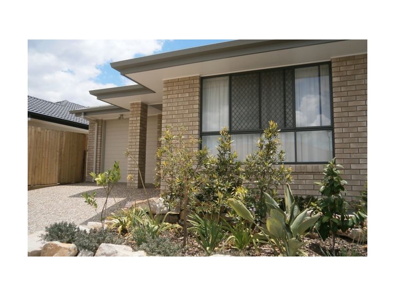 68 Somerset Drive, Carseldine QLD 4034