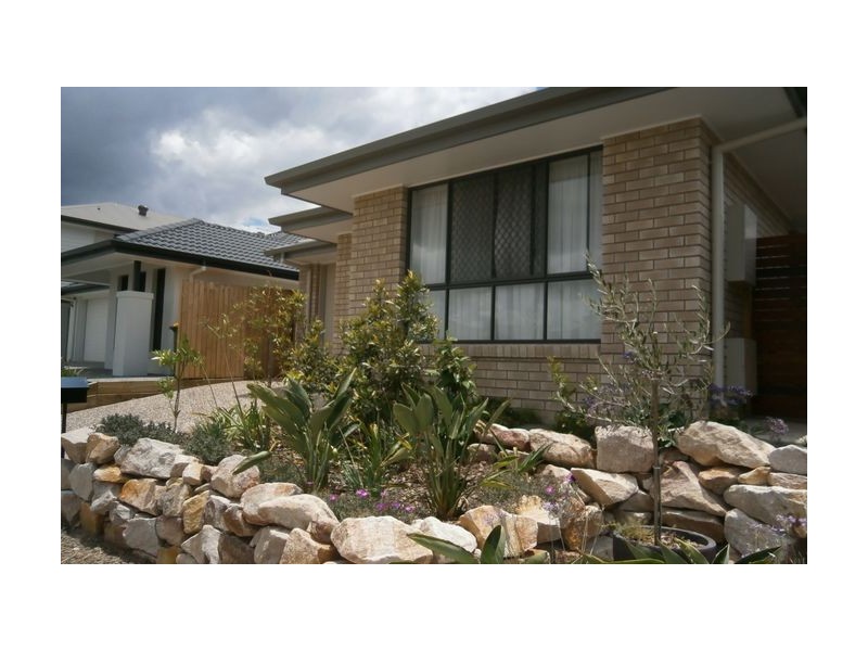 68 Somerset Drive, Carseldine QLD 4034