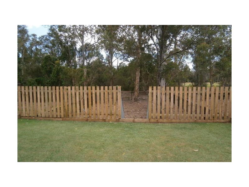 68 Somerset Drive, Carseldine QLD 4034