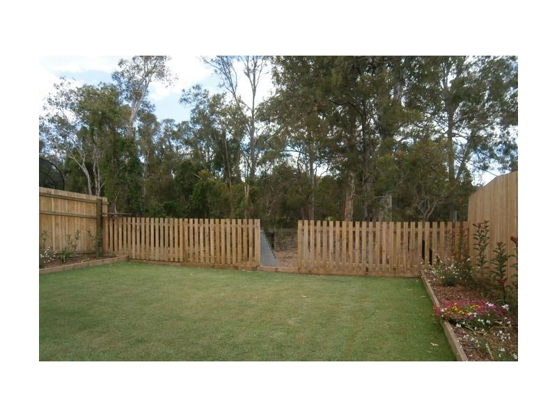 68 Somerset Drive, Carseldine QLD 4034