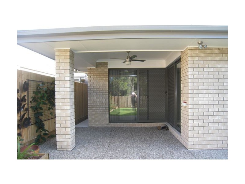 68 Somerset Drive, Carseldine QLD 4034