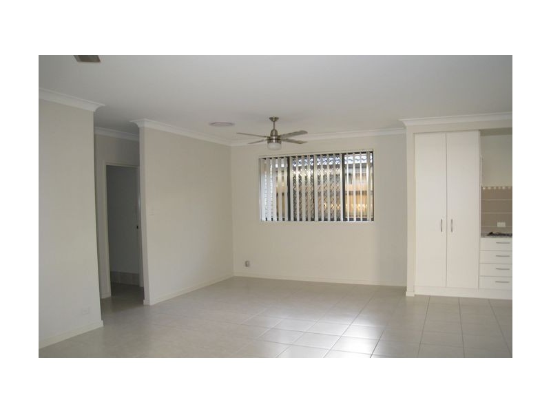 68 Somerset Drive, Carseldine QLD 4034