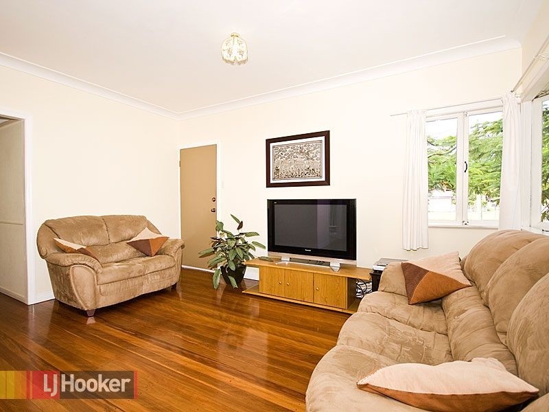 43 Davenport Street, Chermside QLD 4032