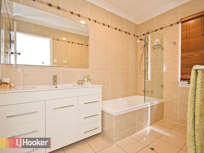 43 Davenport Street, Chermside QLD 4032