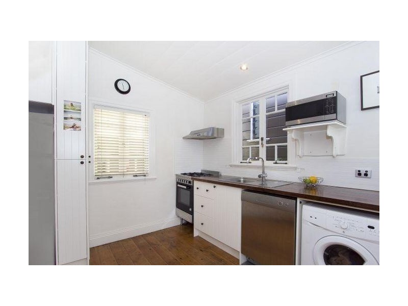 28a Bromley Street, Kangaroo Point QLD 4169