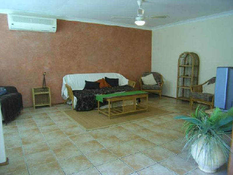 31 Honeysuckle Street, Umina Beach NSW 2257