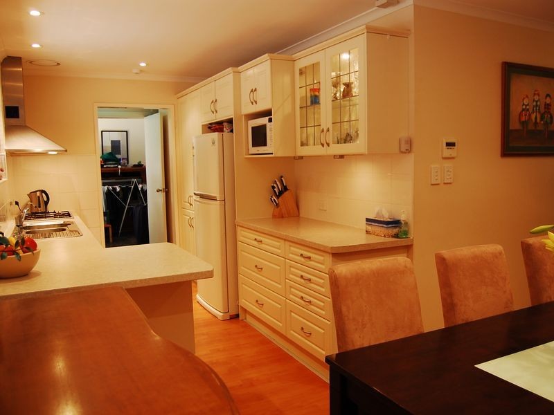 5 Radiata Place, Aberfoyle Park SA 5159