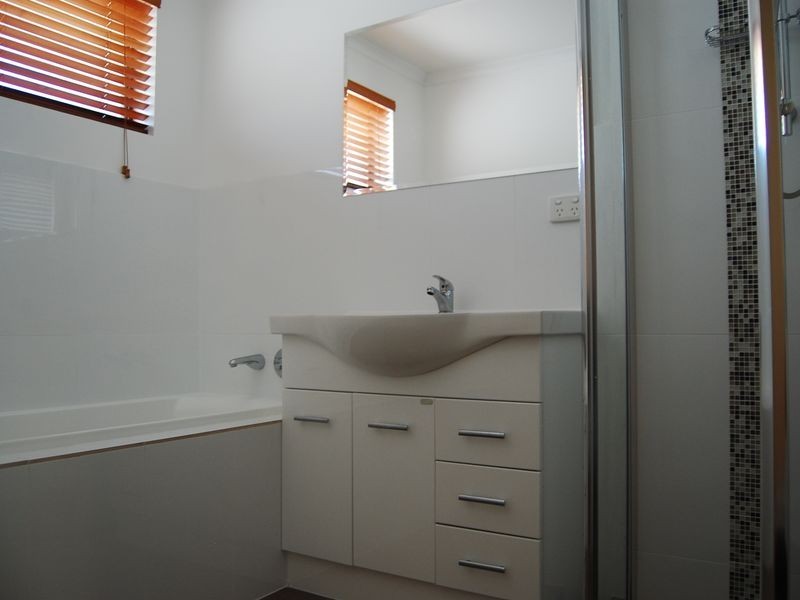 5 Radiata Place, Aberfoyle Park SA 5159