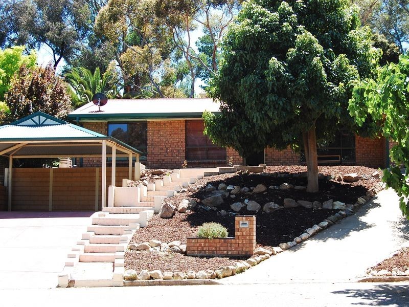 5 Radiata Place, Aberfoyle Park SA 5159