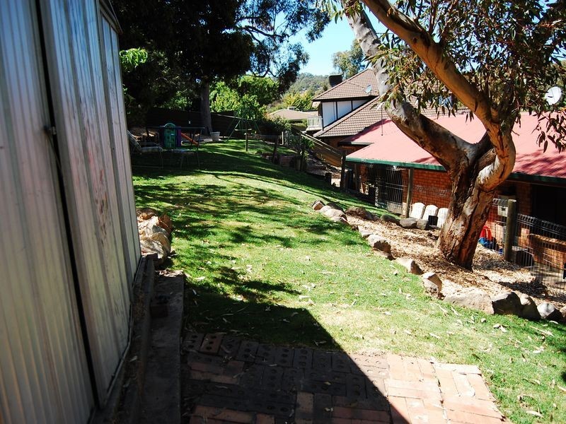 5 Radiata Place, Aberfoyle Park SA 5159