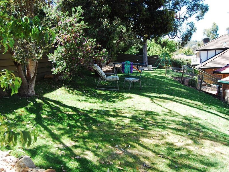 5 Radiata Place, Aberfoyle Park SA 5159