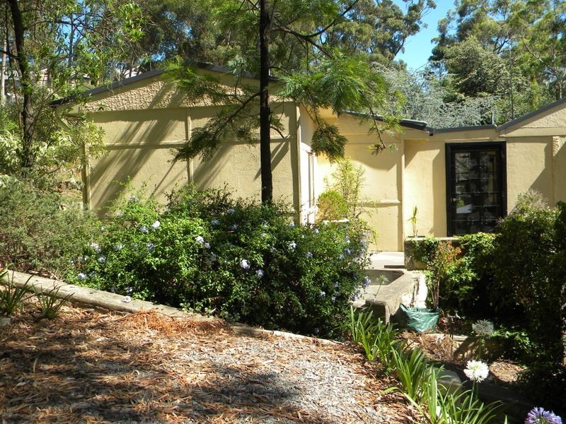 11 Old Belair Road, Belair SA 5052