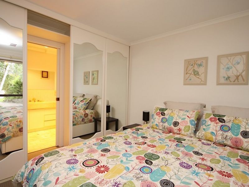 2 Sarepta Court, Flagstaff Hill SA 5159