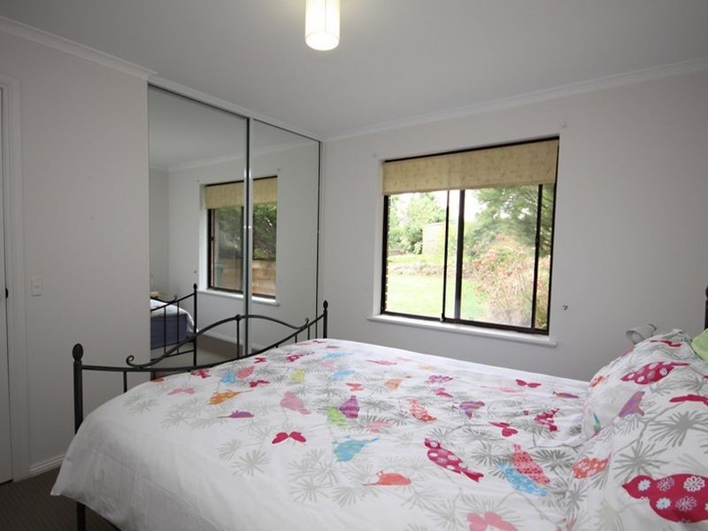 2 Sarepta Court, Flagstaff Hill SA 5159