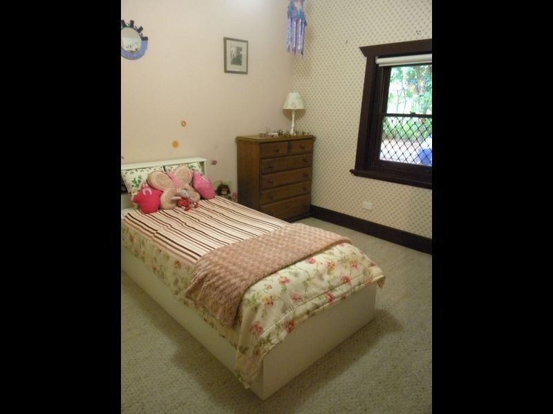 28 Yalanda Street, Eden Hills SA 5050