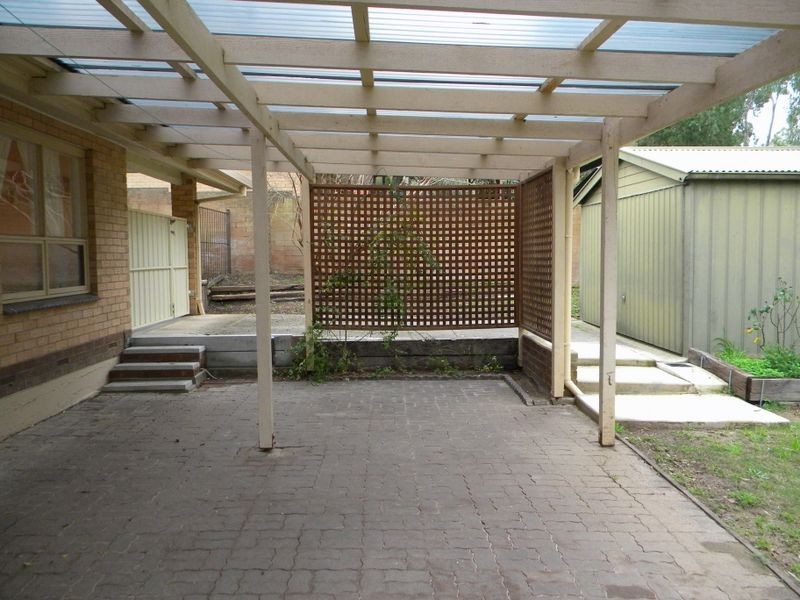 43 Diosma Drive, Coromandel Valley SA 5051