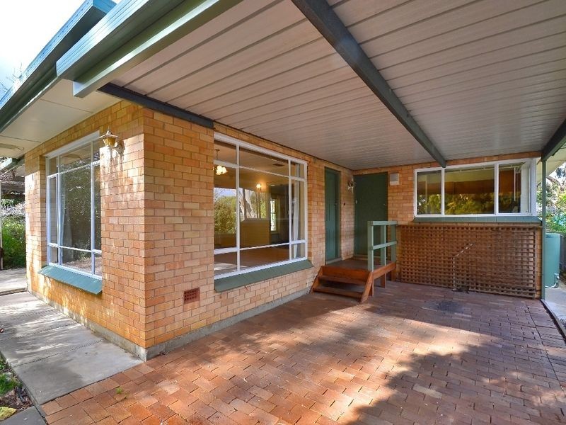 180 Upper Sturt Rd, Hawthorndene SA 5051