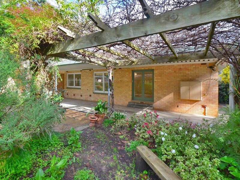 180 Upper Sturt Rd, Hawthorndene SA 5051