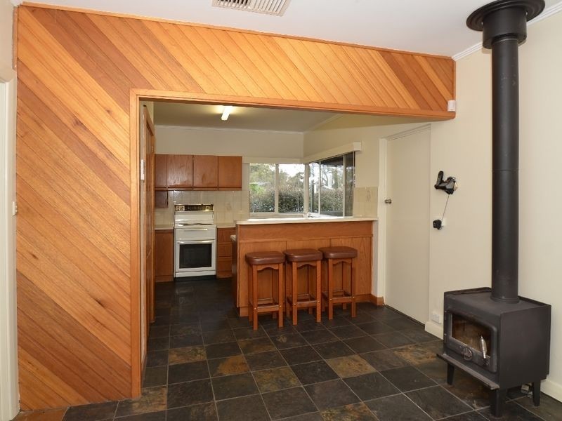 180 Upper Sturt Rd, Hawthorndene SA 5051