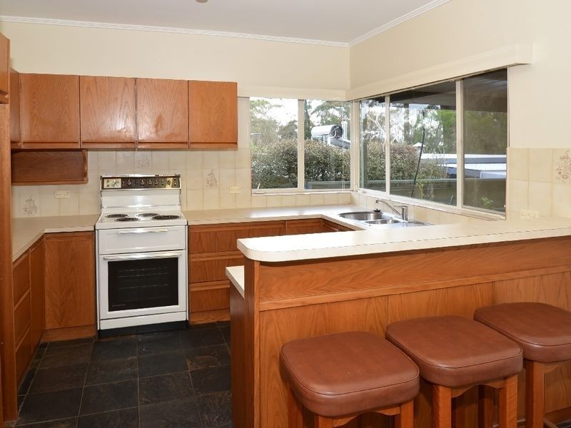 180 Upper Sturt Rd, Hawthorndene SA 5051