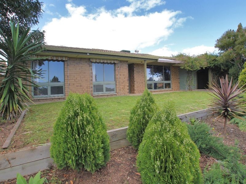 15 Idlewild Avenue, Aberfoyle Park SA 5159