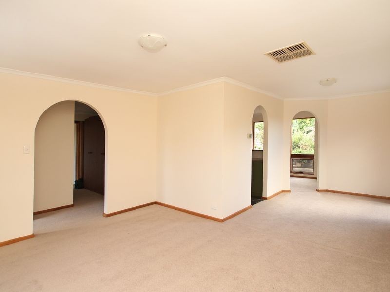 15 Idlewild Avenue, Aberfoyle Park SA 5159