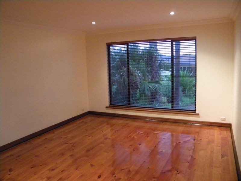 18 Clearview Terrace, Flagstaff Hill SA 5159