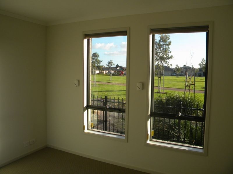 6 Silver Lane, Seaford Meadows SA 5169