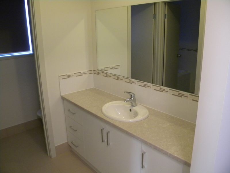 6 Silver Lane, Seaford Meadows SA 5169