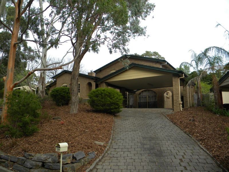 19 Lilford Way, Flagstaff Hill SA 5159