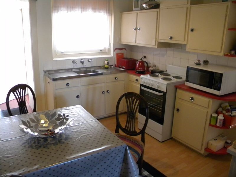 2/7 Perry Avenue, Marion SA 5043