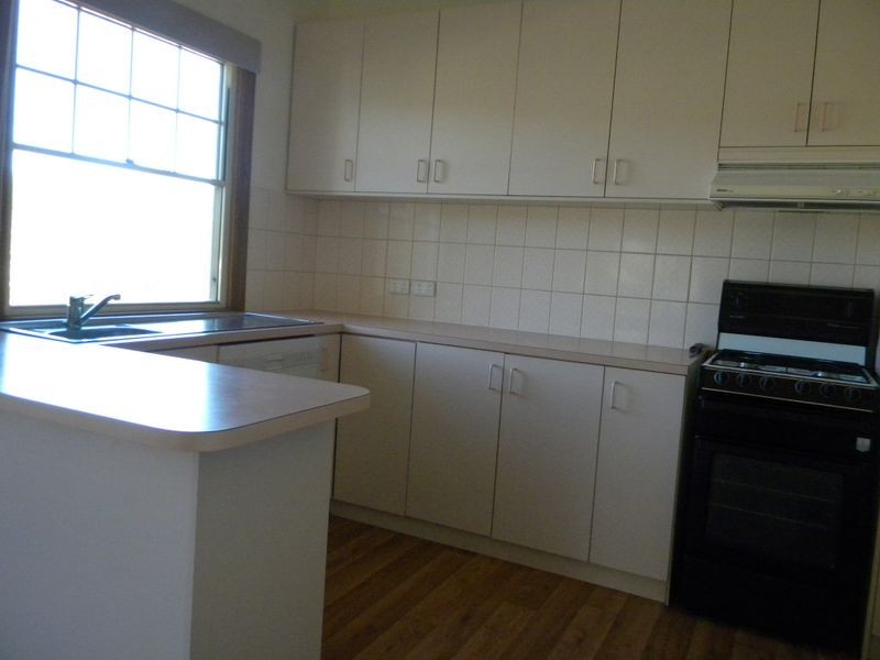 1B Sylvia Crescent, Coromandel Valley SA 5051
