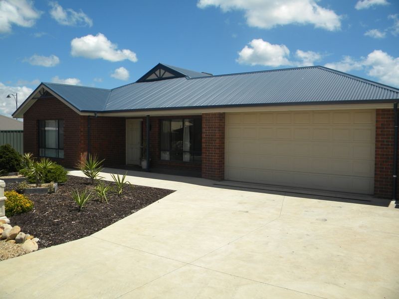 3 Sapphire Way, Aldinga Beach SA 5173