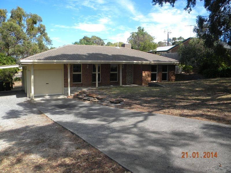 15B Glenalvon Drive, Flagstaff Hill SA 5159
