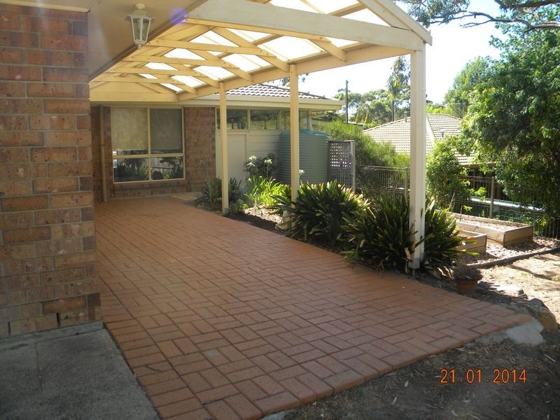 15B Glenalvon Drive, Flagstaff Hill SA 5159