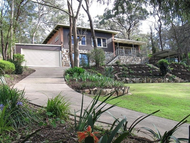 15 Huntingdon Drive, Glenalta SA 5052