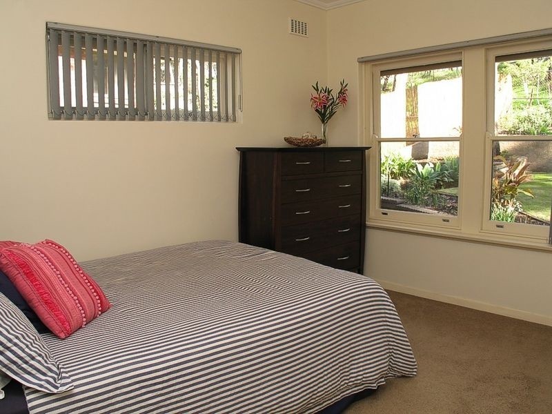 15 Huntingdon Drive, Glenalta SA 5052