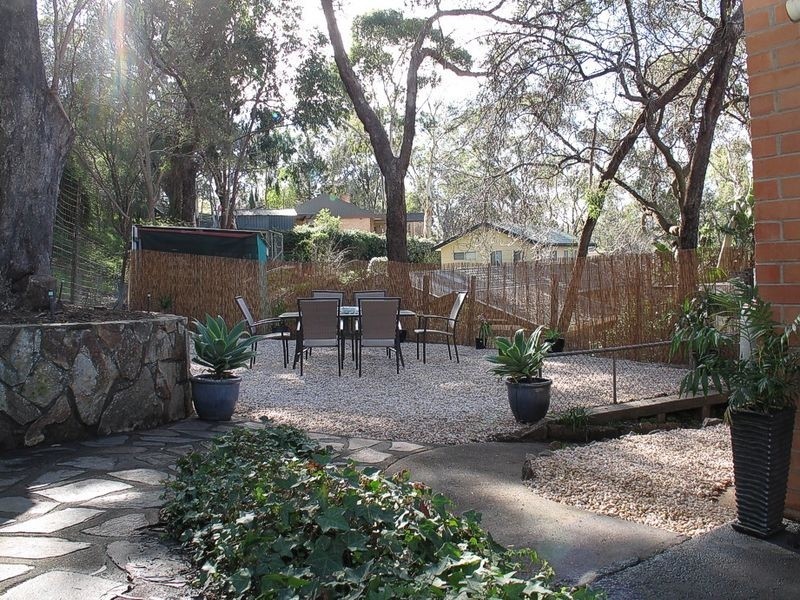 15 Huntingdon Drive, Glenalta SA 5052