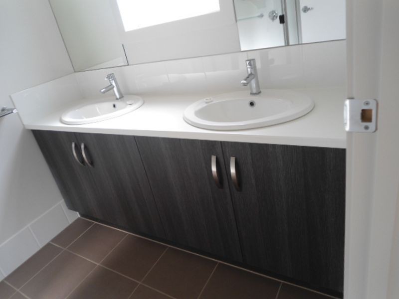 16a Kingston Avenue, Seacombe Gardens SA 5047