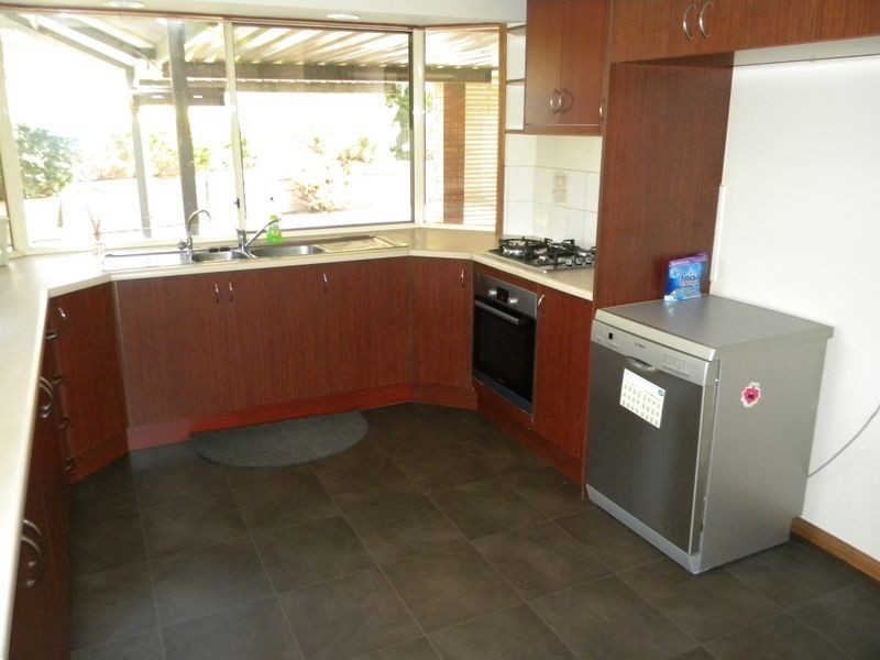 5 Heinrich Street, Mount Barker SA 5251