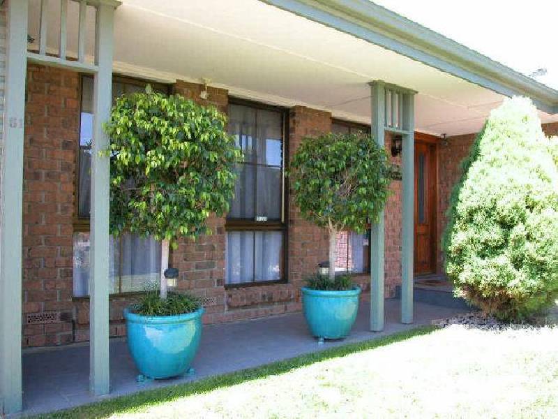51 Tania Drive, Aberfoyle Park SA 5159
