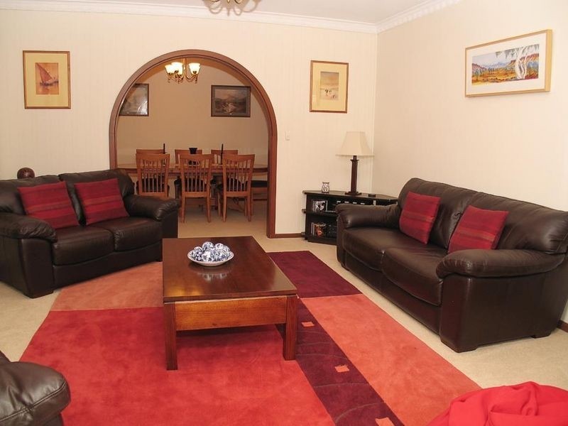 8 Shepherd Court, Coromandel Valley SA 5051