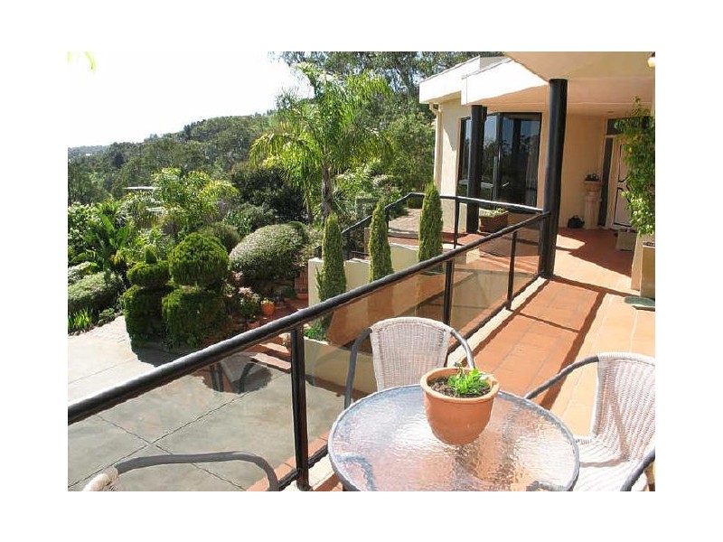 8 Crowsnest Court, Coromandel Valley SA 5051