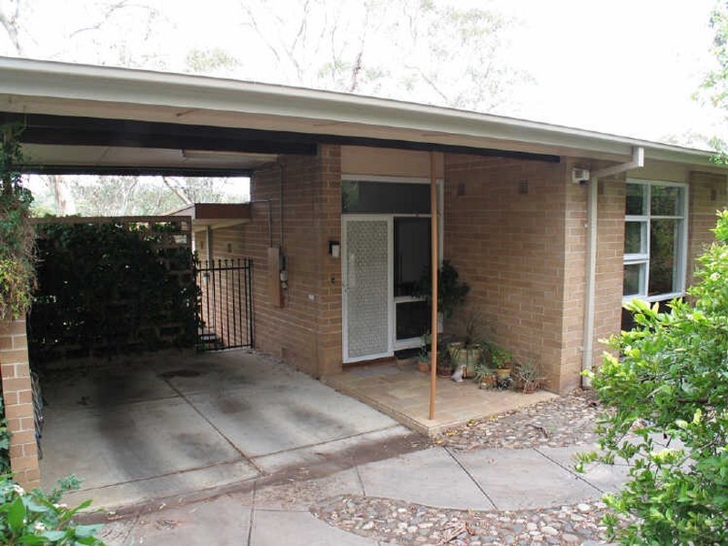 24 Huntingdon Drive, Glenalta SA 5052