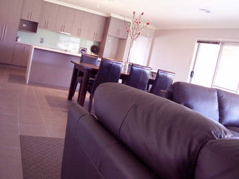 38 Lord Syleham Street, Robe SA 5276