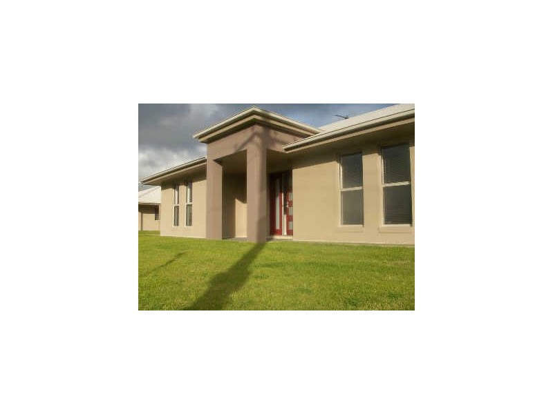 38 Lord Syleham Street, Robe SA 5276