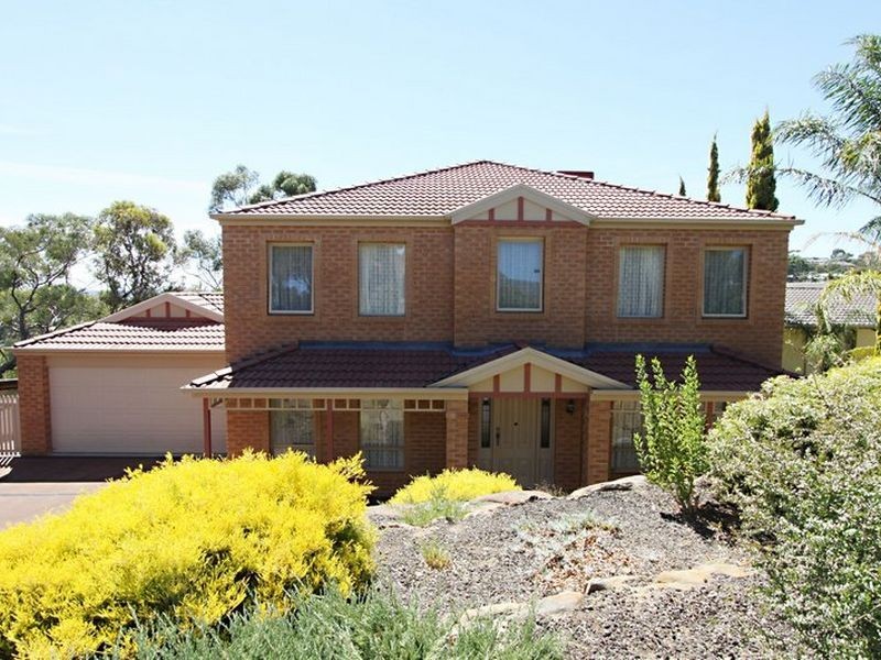 15 Ridgehaven Drive, Bellevue Heights SA 5050