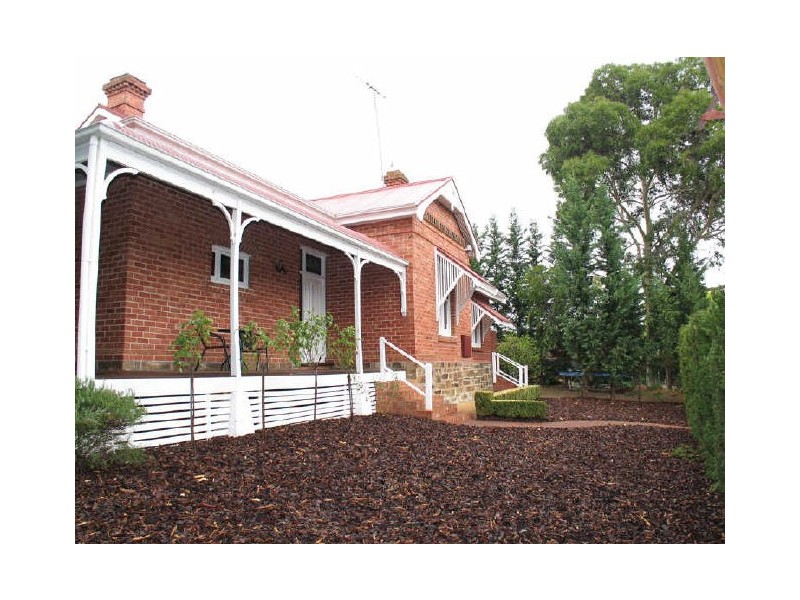 1 Heather Drive, Coromandel Valley SA 5051